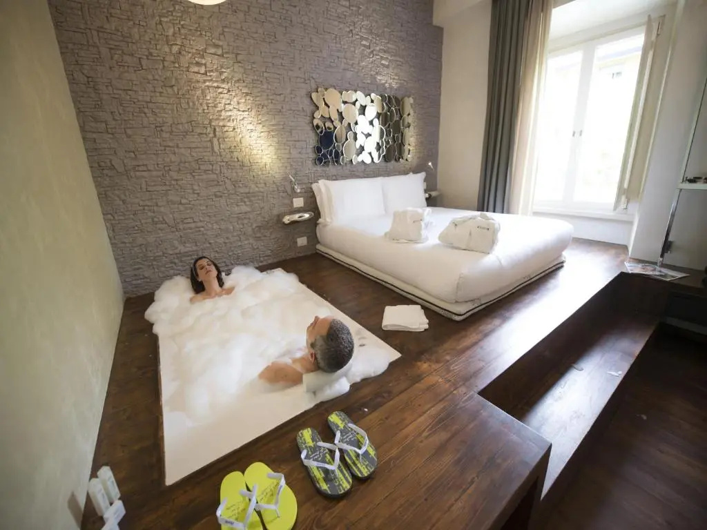 Luxury Suite