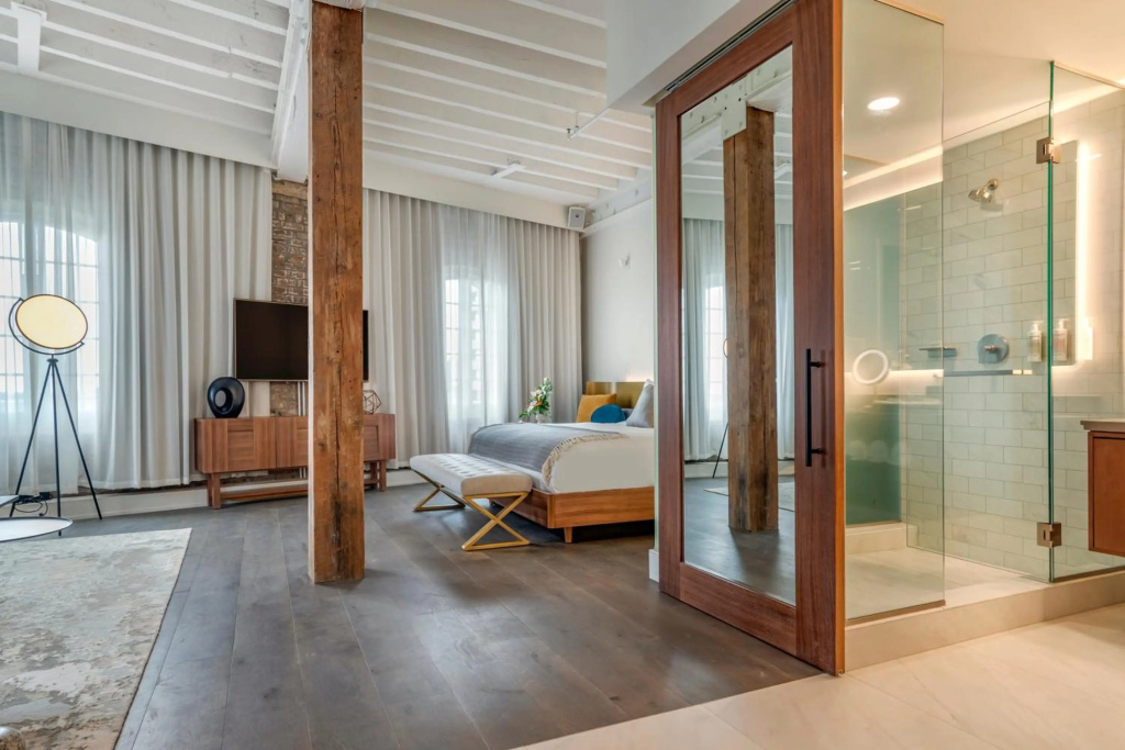 ONE11 Hotel — 3