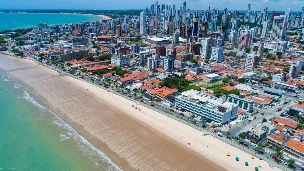 Beach & Waterfront