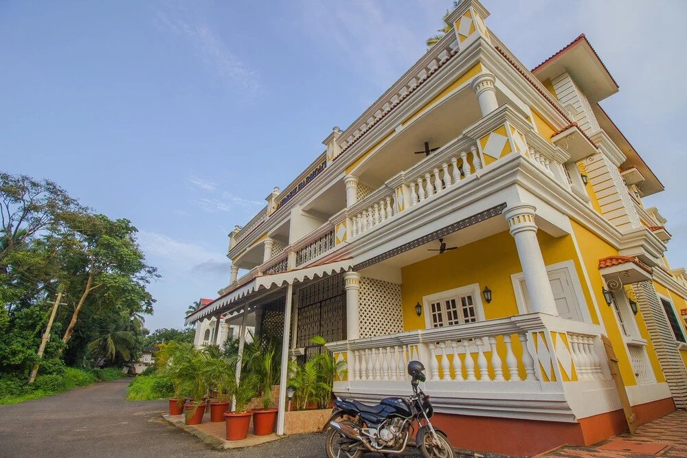 OYO 18332 Home Elegant 2BHK Anjuna