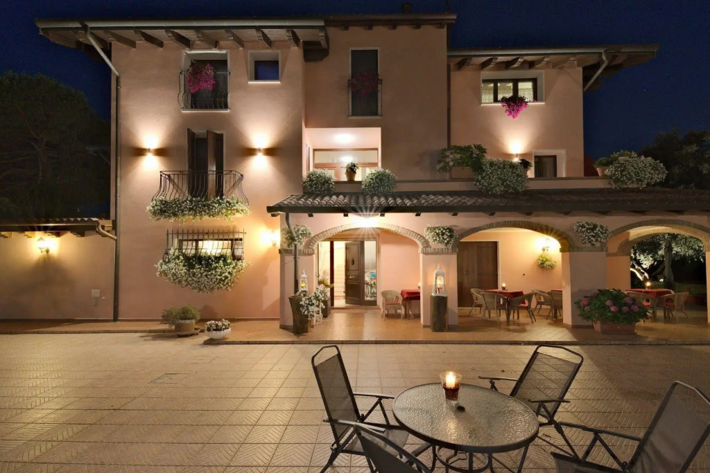 Hotel photo 17