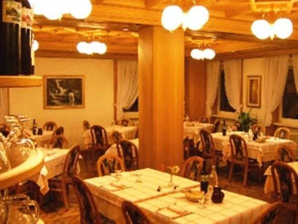 Food & Beverage