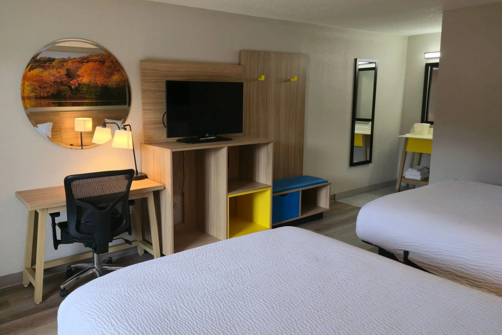 Days Inn by Wyndham Scottsboro AL