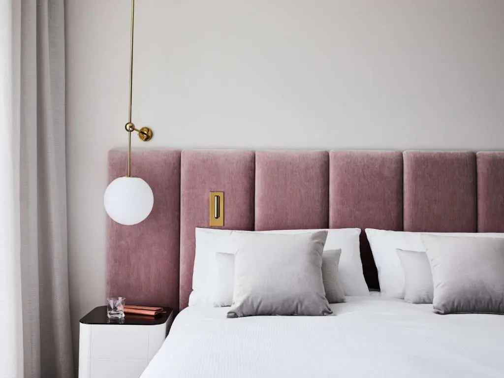 1 Bedroom Deluxe Double Suite (full double bed)
