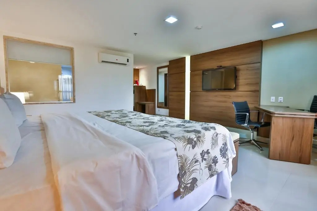 豪華三人間，市景房