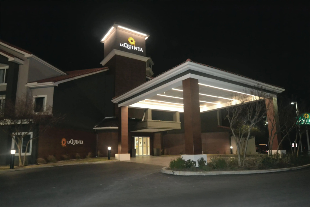 La Quinta Inn & Suites by Wyndham Austin Airport