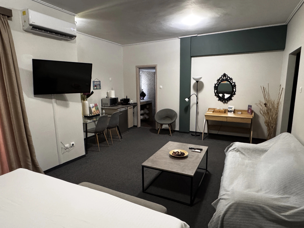 Connect Suites — 5