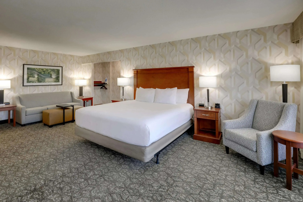 Drury Inn & Suites Charlotte University Place - Chambres