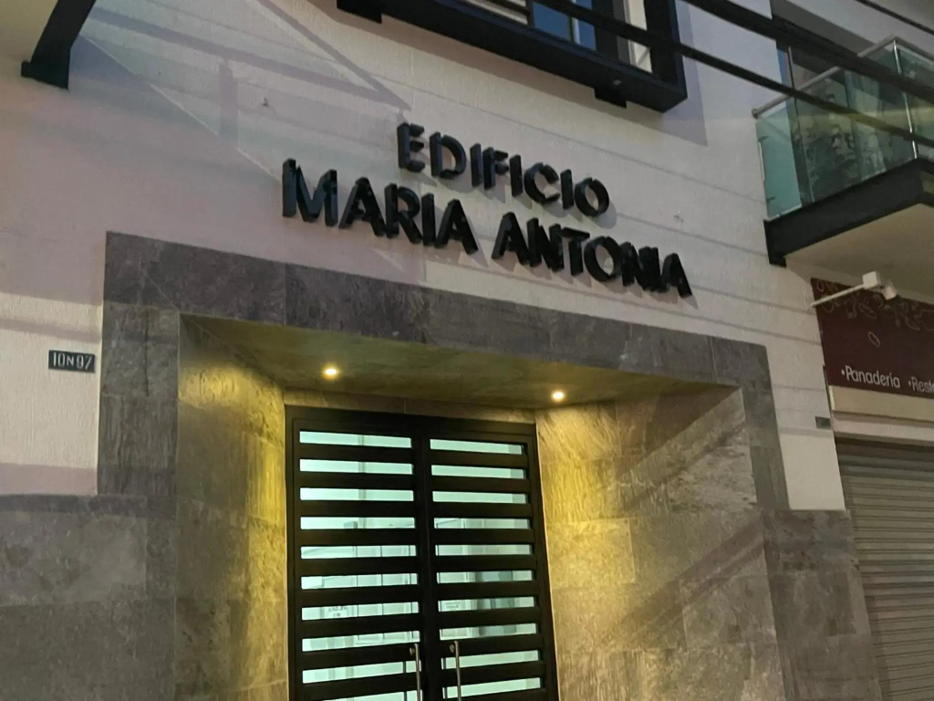 308-Precioso Aparta Estudio Duplex en Granada