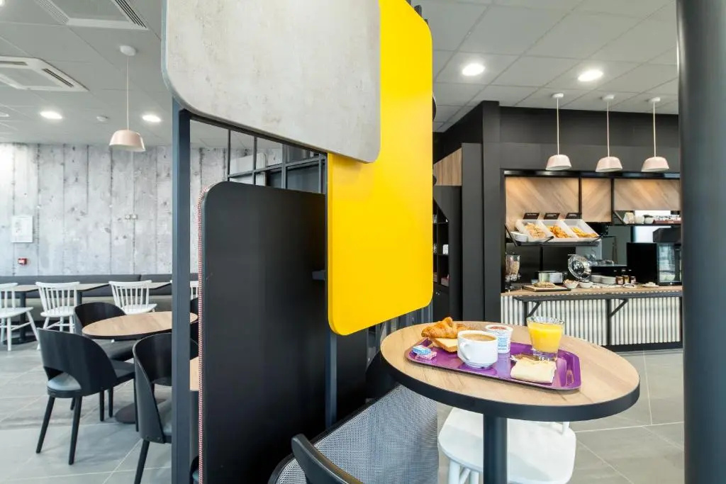B&B HOTEL Paris Saint-Denis Pleyel 20