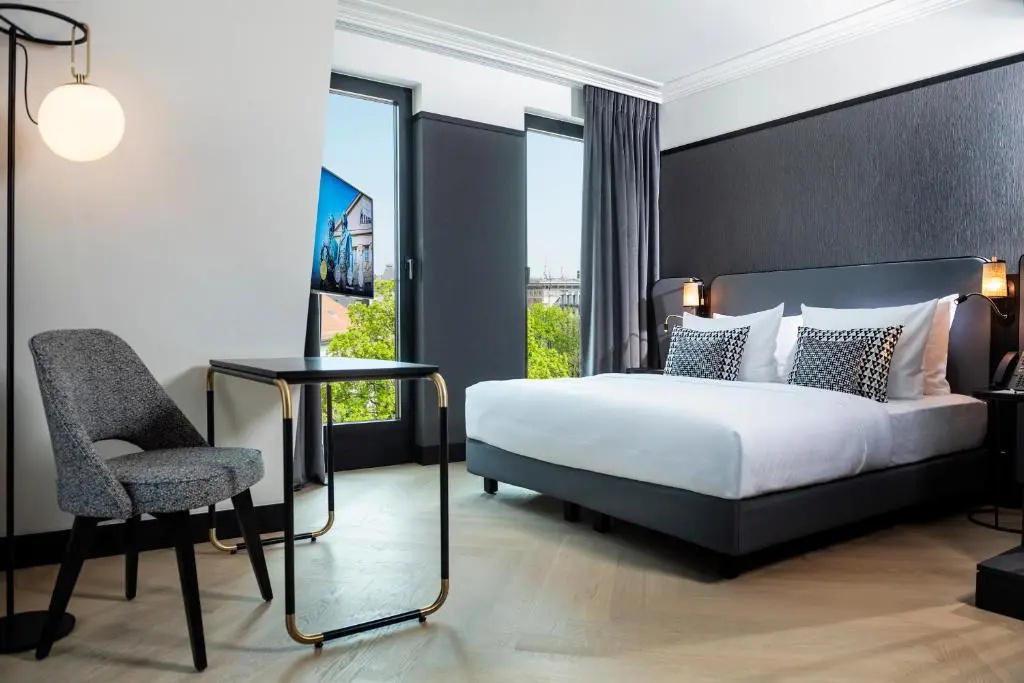 Superior Double room (full double bed)