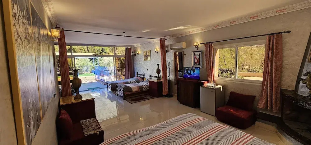 Suite with river view
