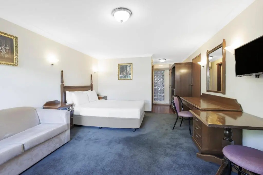Standard Double Suite with view (full double bed)
