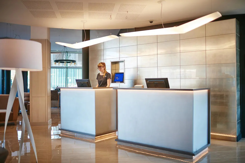 Lobby & Reception