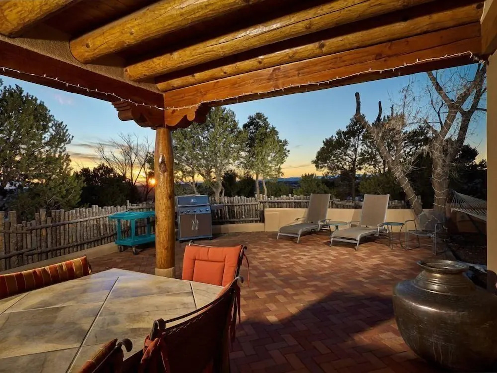 Piñon Vista - 360° Majestic Views, Just Blocks From the Plaza