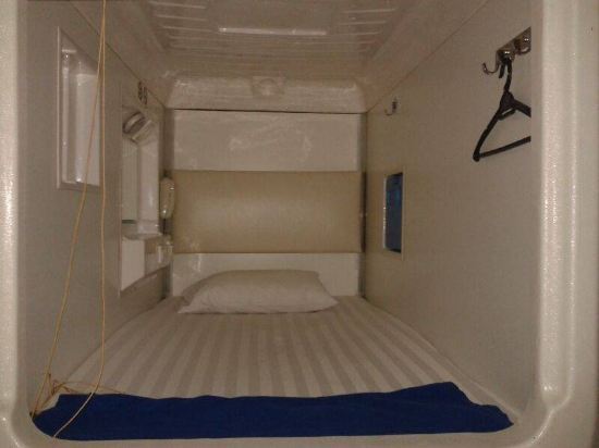 Ufo Capsule Hotel