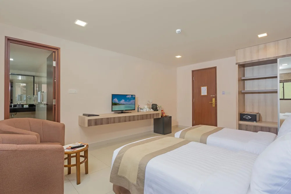 Champa Central Hotel