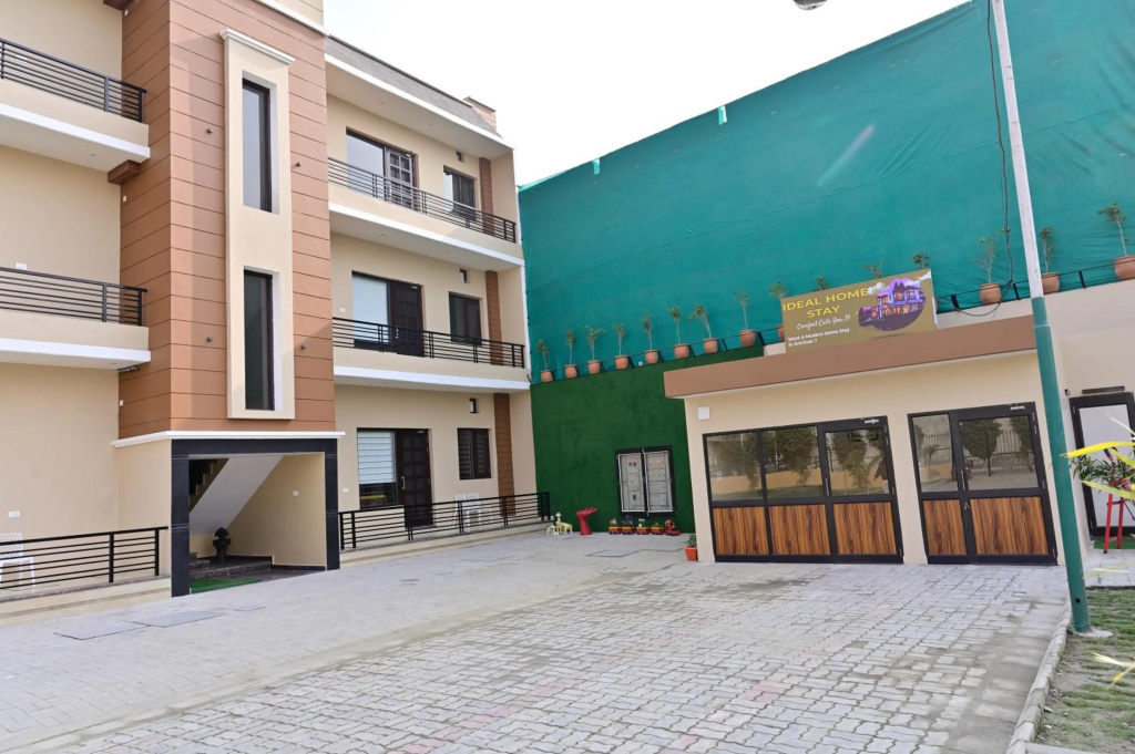 Ideal Home stay