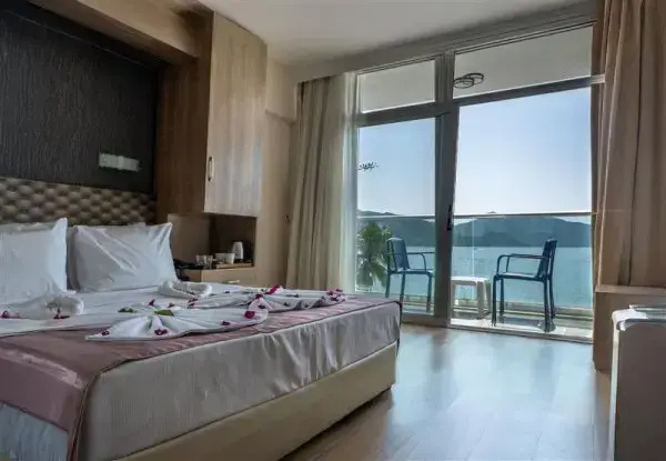 Standard room with sea view