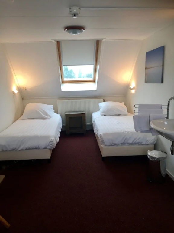 Hotel Restaurant Waddinxveen - Chambres