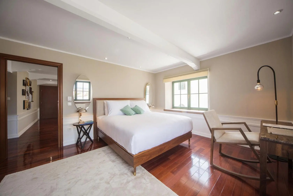 Standard Double room with garden view (full double bed)