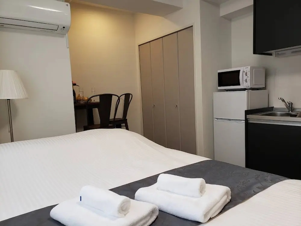 Standard Double room with balcony (full double bed)