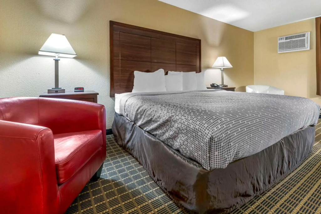 Econo Lodge La Crosse North — фото