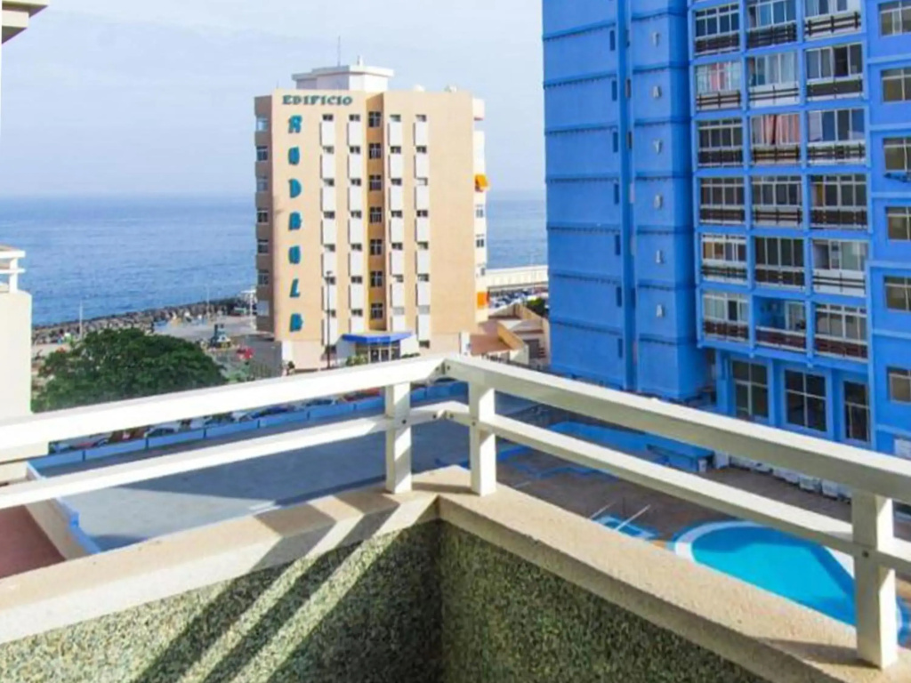 Live Candelaria Alsaca Beach View