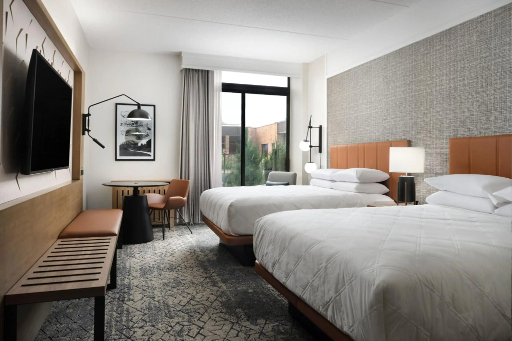 Sheraton Grand Rapids Airport Hotel — фото 5