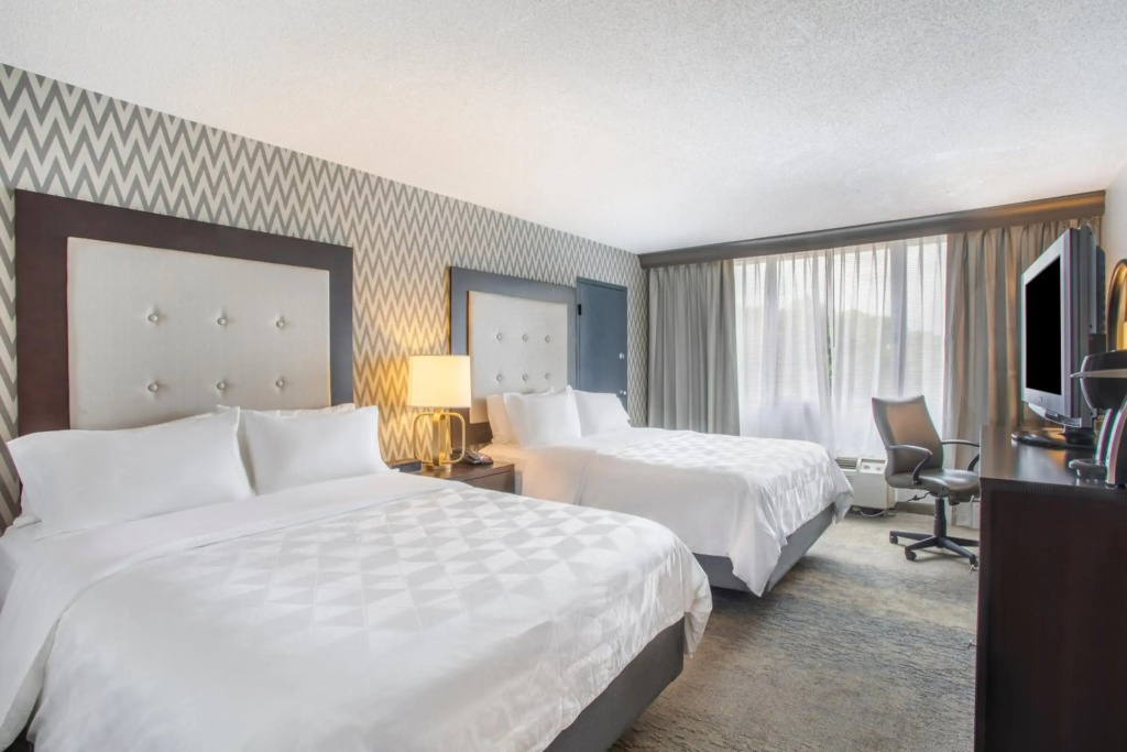 Holiday Inn & Suites Parsippany Fairfield by IHG - Général