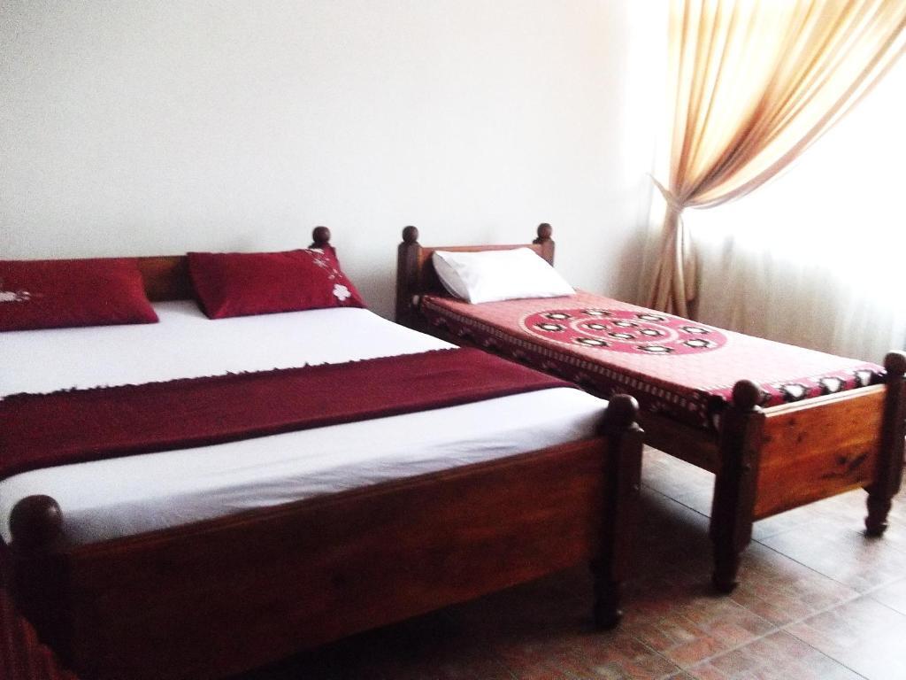 Majestic Tourist Hotel