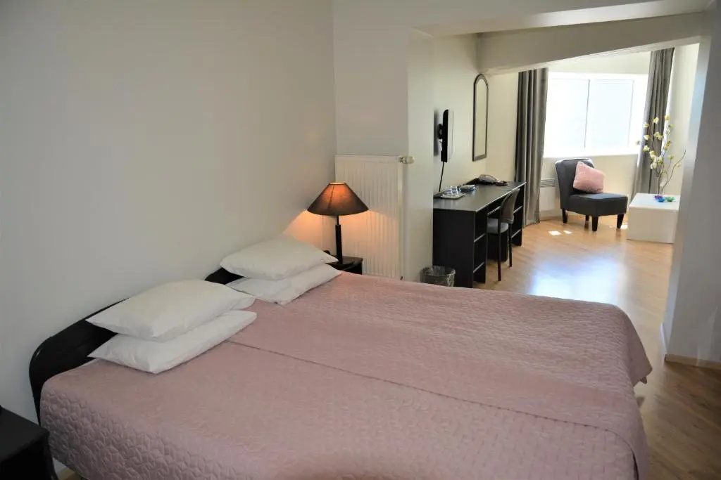 Hotel Emmi - Chambres