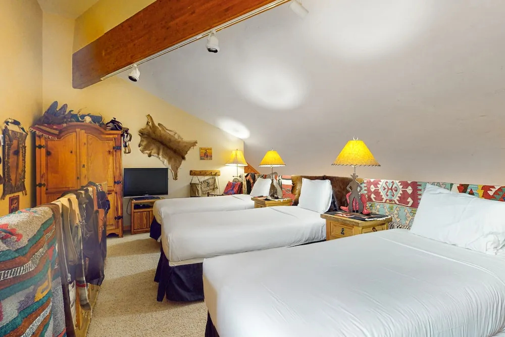2 Bedrooms Platinum Apartment with balcony