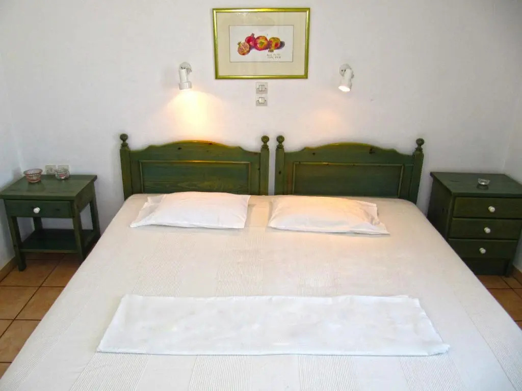 1 Bedroom Apartment with sea view