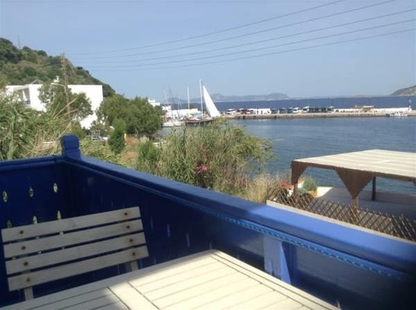 Balcony & Terrace
