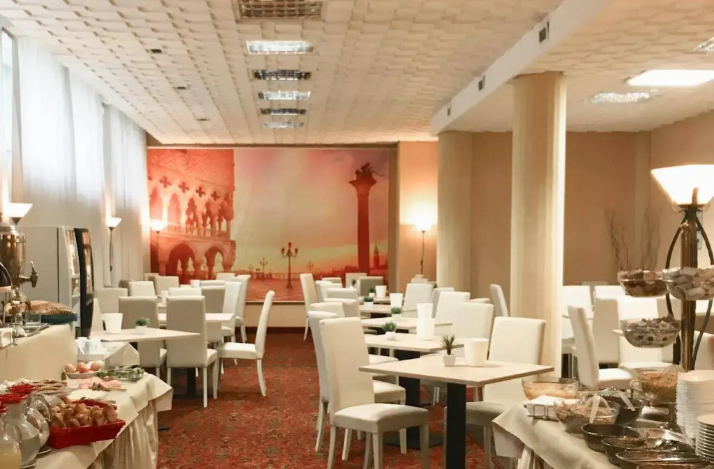 Garden Hotel Michelangelo - Général