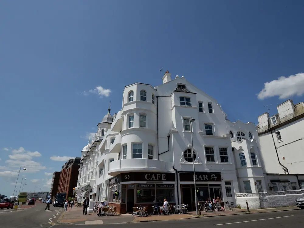 Exquisite Apartment in Bexhill Kent With Balcony