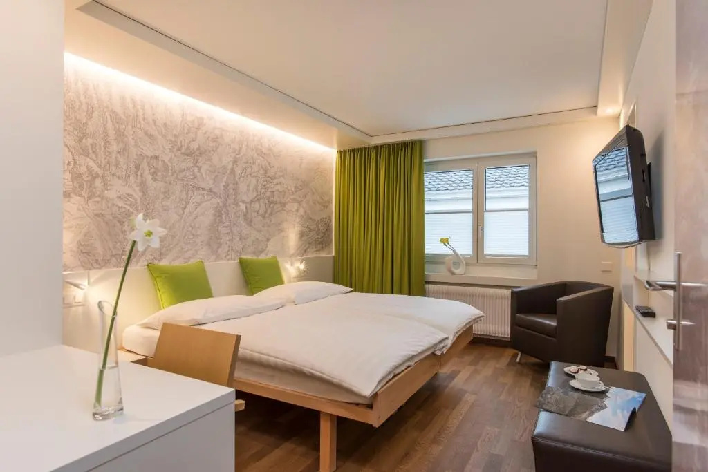 Hotel Weiss Kreuz - Chambres