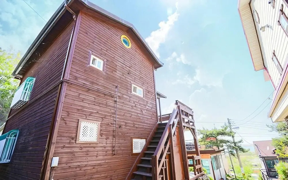 Hwaseong Byeolbitsarangchae Pension