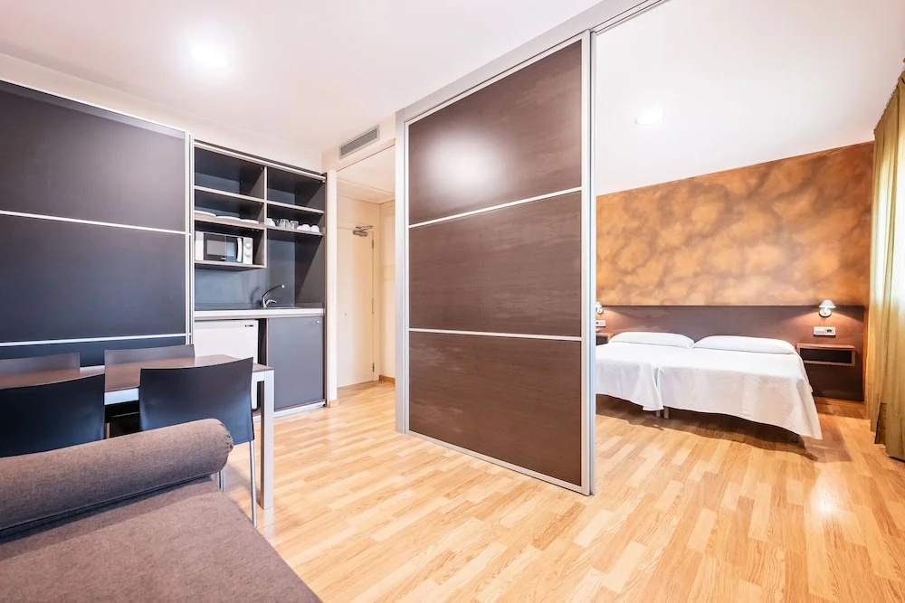 Standard Triple Family room