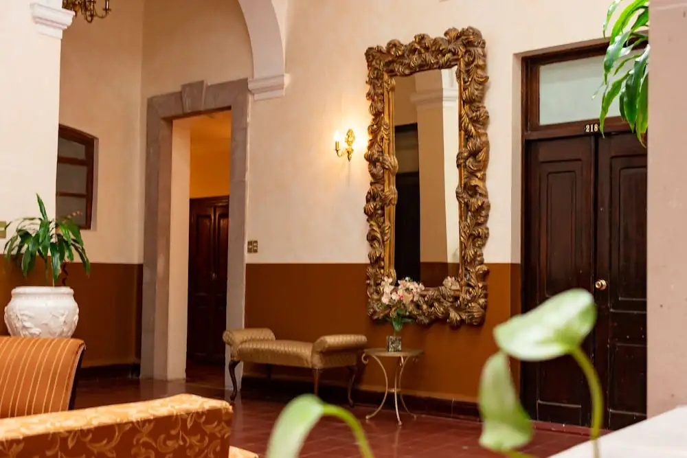 Hotel photo 10