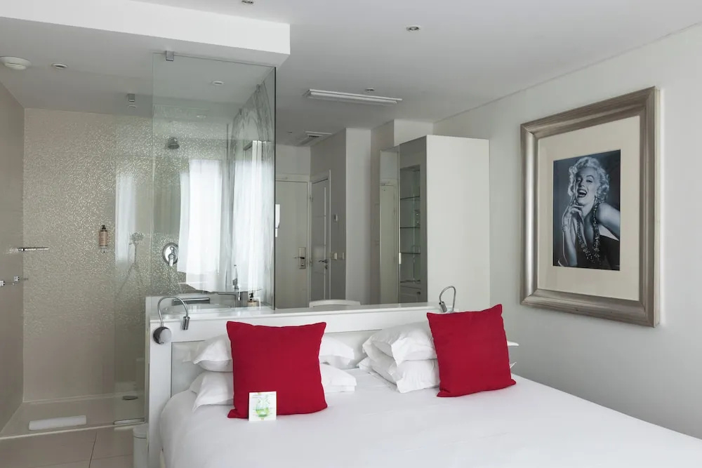 Hotel Renoir - Chambres