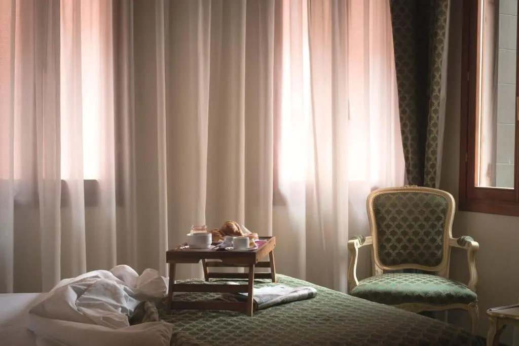 Albergo Commercio e Pellegrino - Chambres
