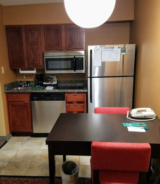 1 Bedroom Suite