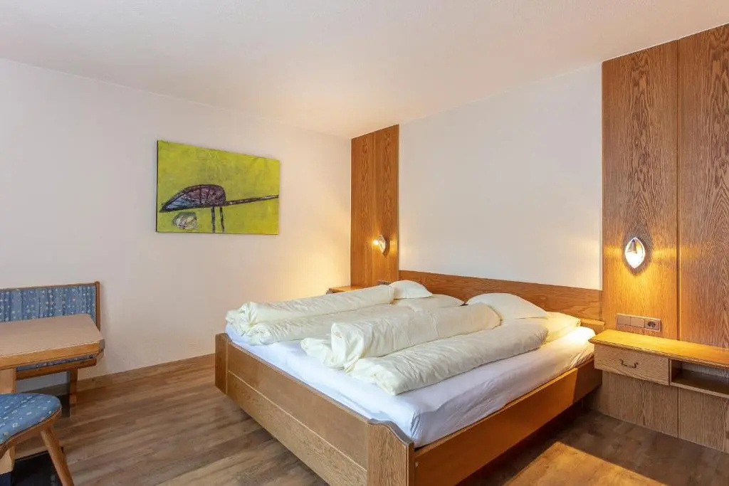 2 Bedrooms Apartment with balcony