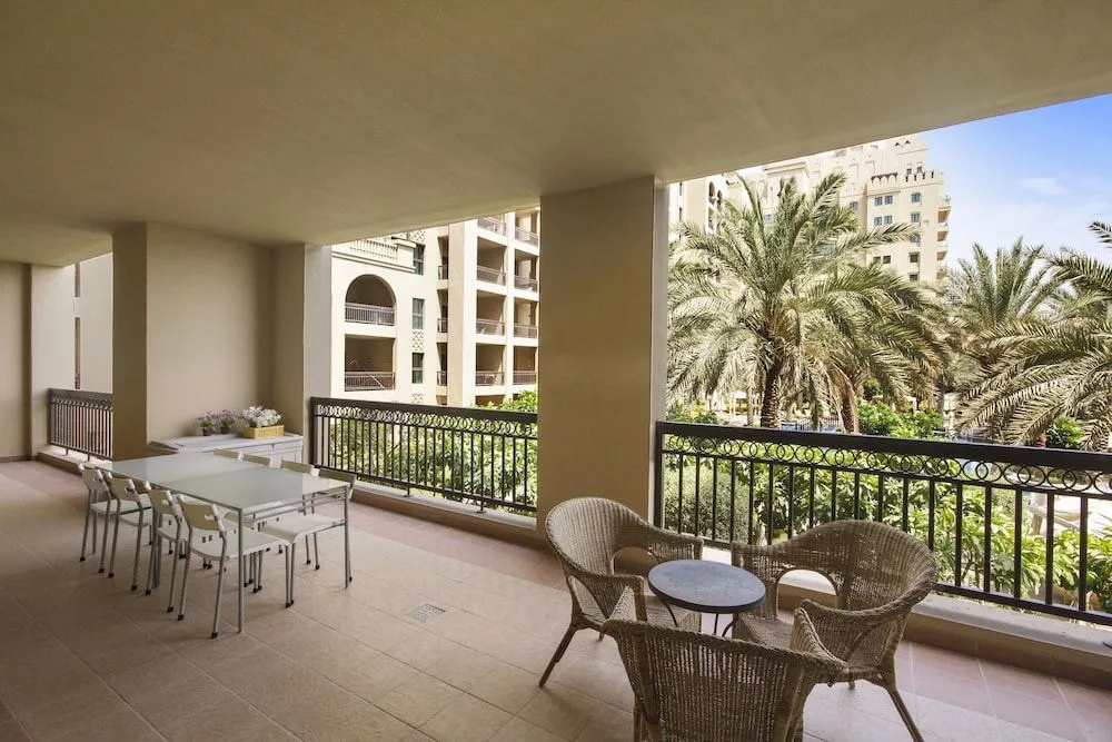 Bespoke Residences - North Residence