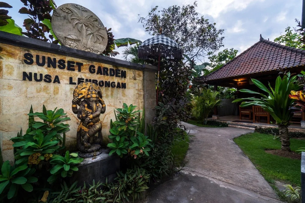 Sunset Garden Nusa Lembongan