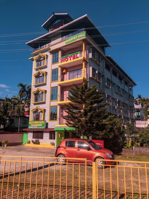 Hotel Green Wood