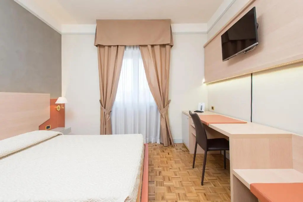 Comfort Double room (full double bed)