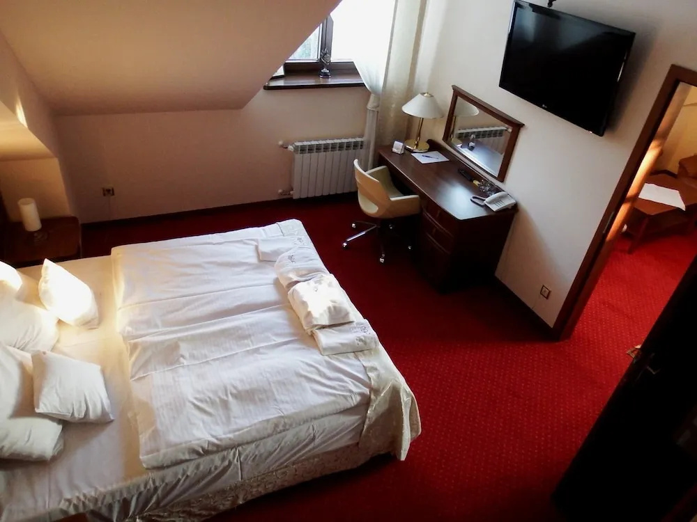 Hotel Rytwiany Nowy Dworek - Chambres